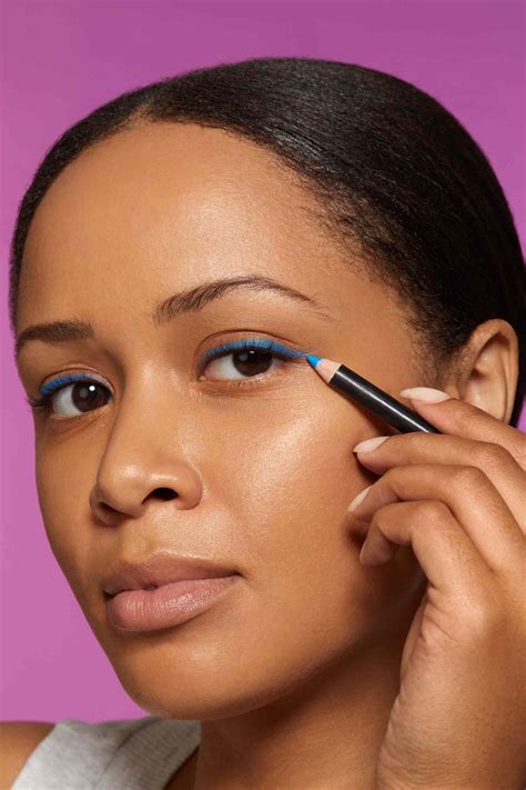 Mastery of Occult Liquid Eyeliner: Tips and Tricks from the Pros